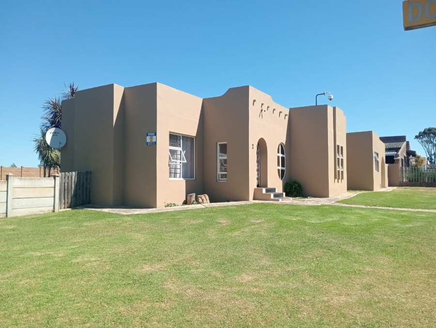 3 Bedroom Property for Sale in Wavecrest Eastern Cape